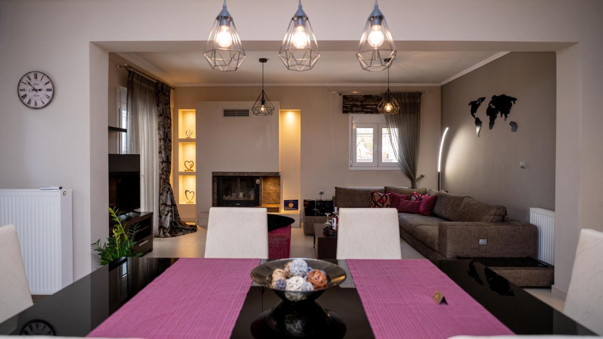 Mary'S Modern And Elegant Apartment กาลัมปากา ภายนอก รูปภาพ