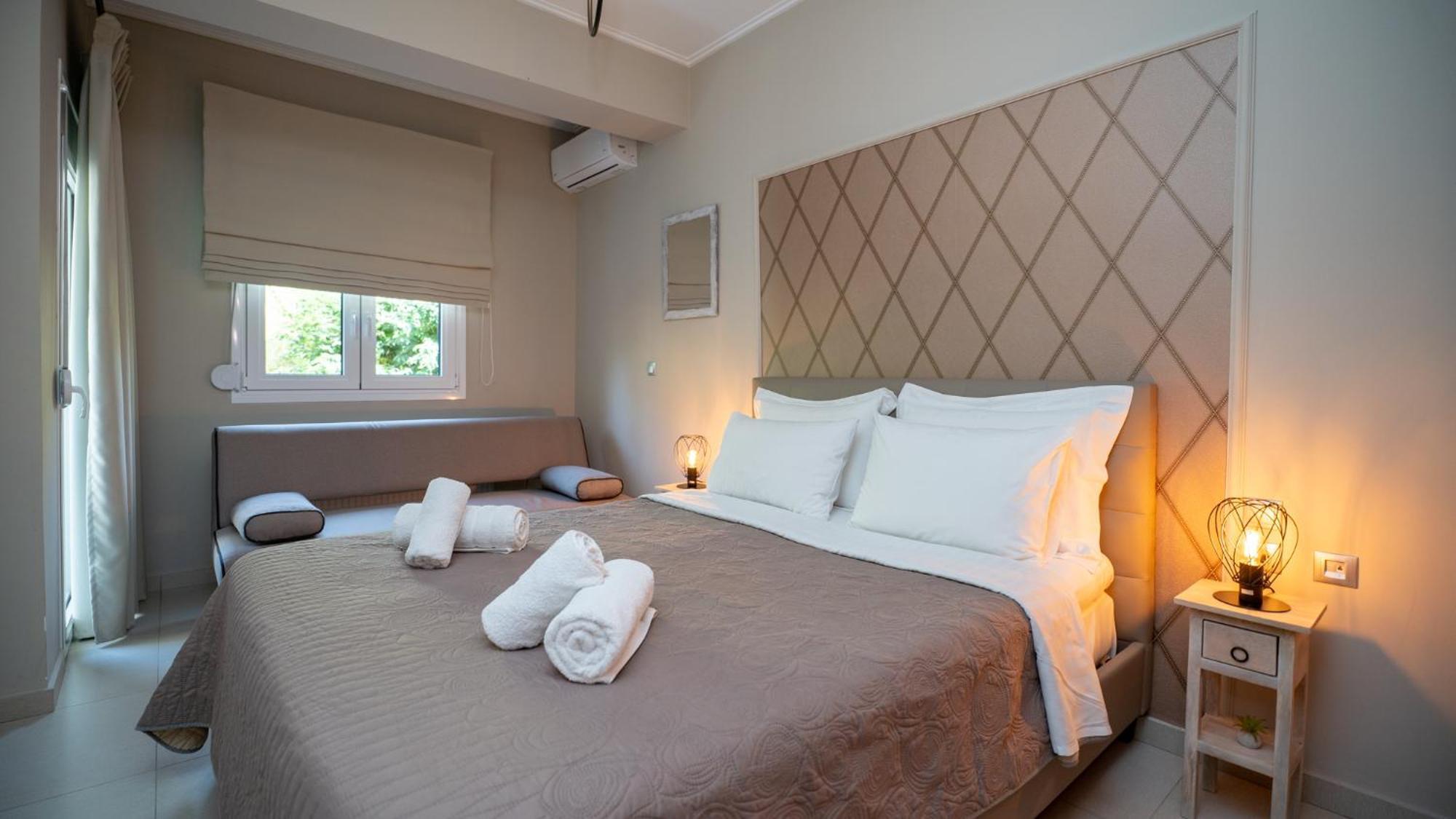 Mary'S Modern And Elegant Apartment กาลัมปากา ภายนอก รูปภาพ
