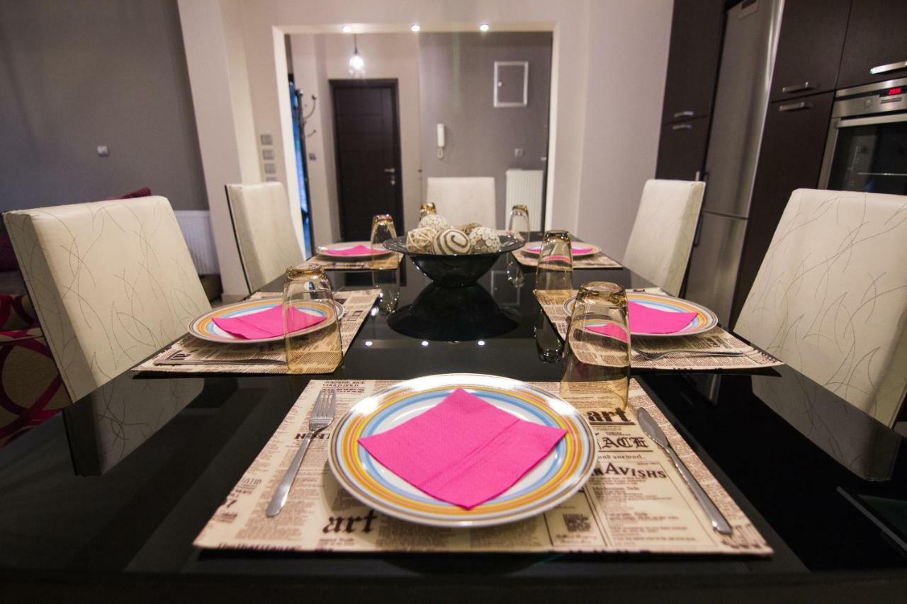 Mary'S Modern And Elegant Apartment กาลัมปากา ภายนอก รูปภาพ